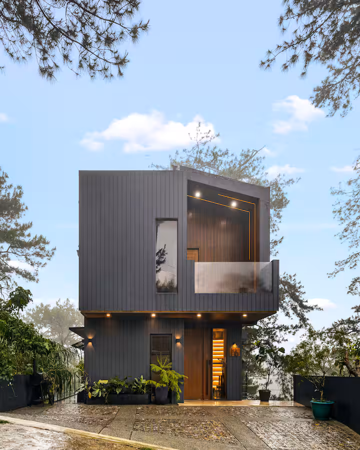 The Garner Baguio, Mid Century Modern Home
